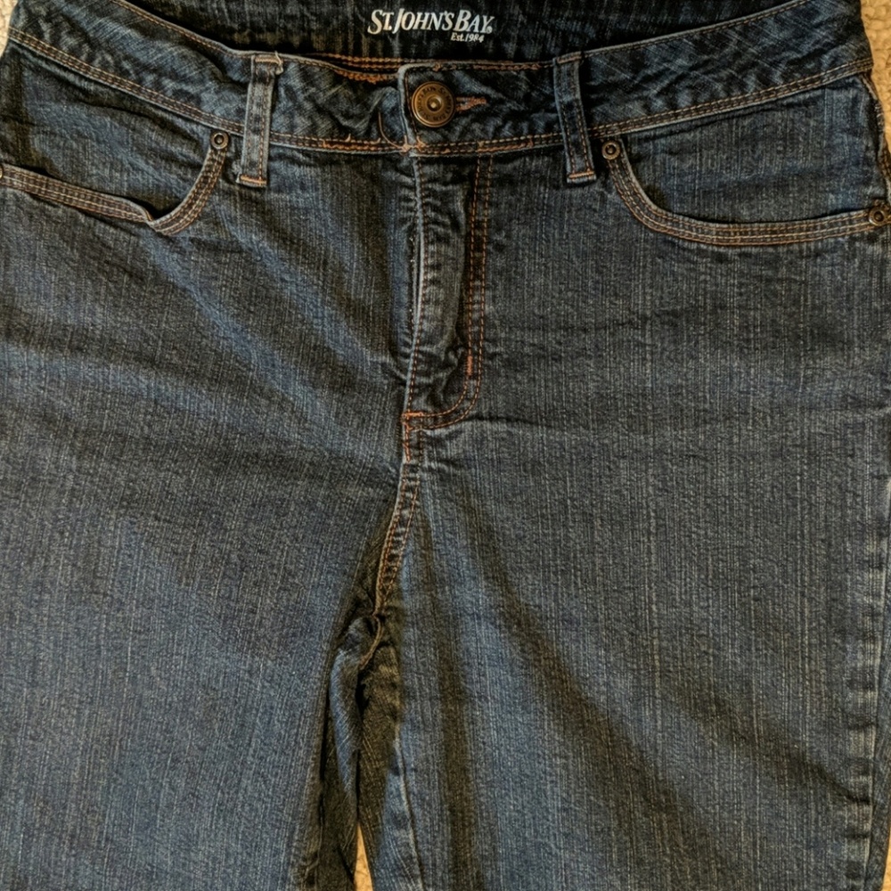 St John's Bay Capris